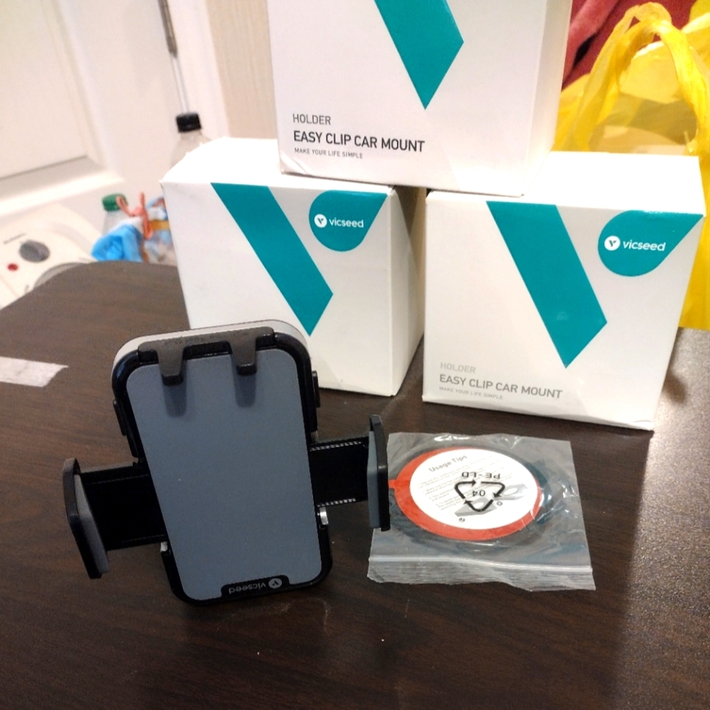 Vicseed car phone mounts, black and gray. 3 available.
